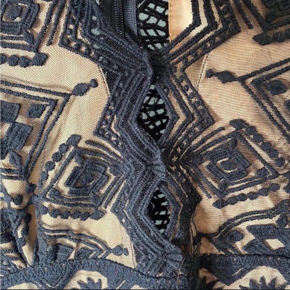 Jen’s Pirate Booty Black Phantome Lace Maxi Dress - Picture 7 of 10